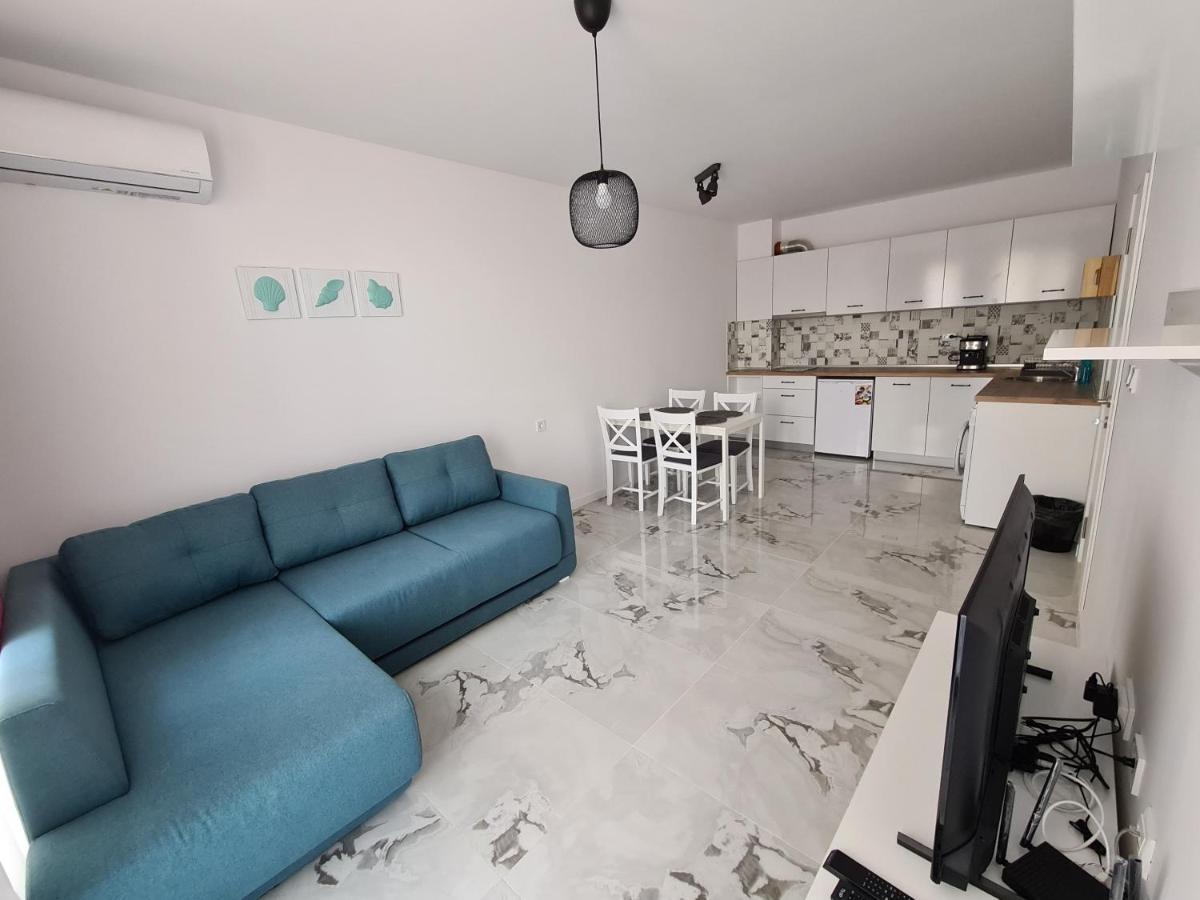 Dolphin Beach Apart Obzor Esterno foto