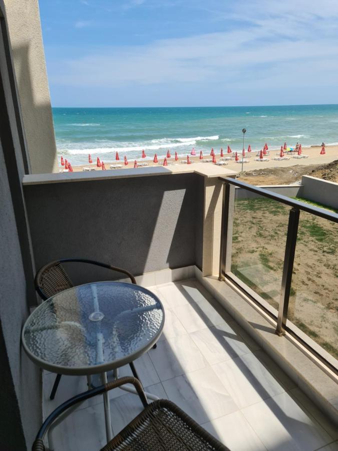 Dolphin Beach Apart Obzor Esterno foto