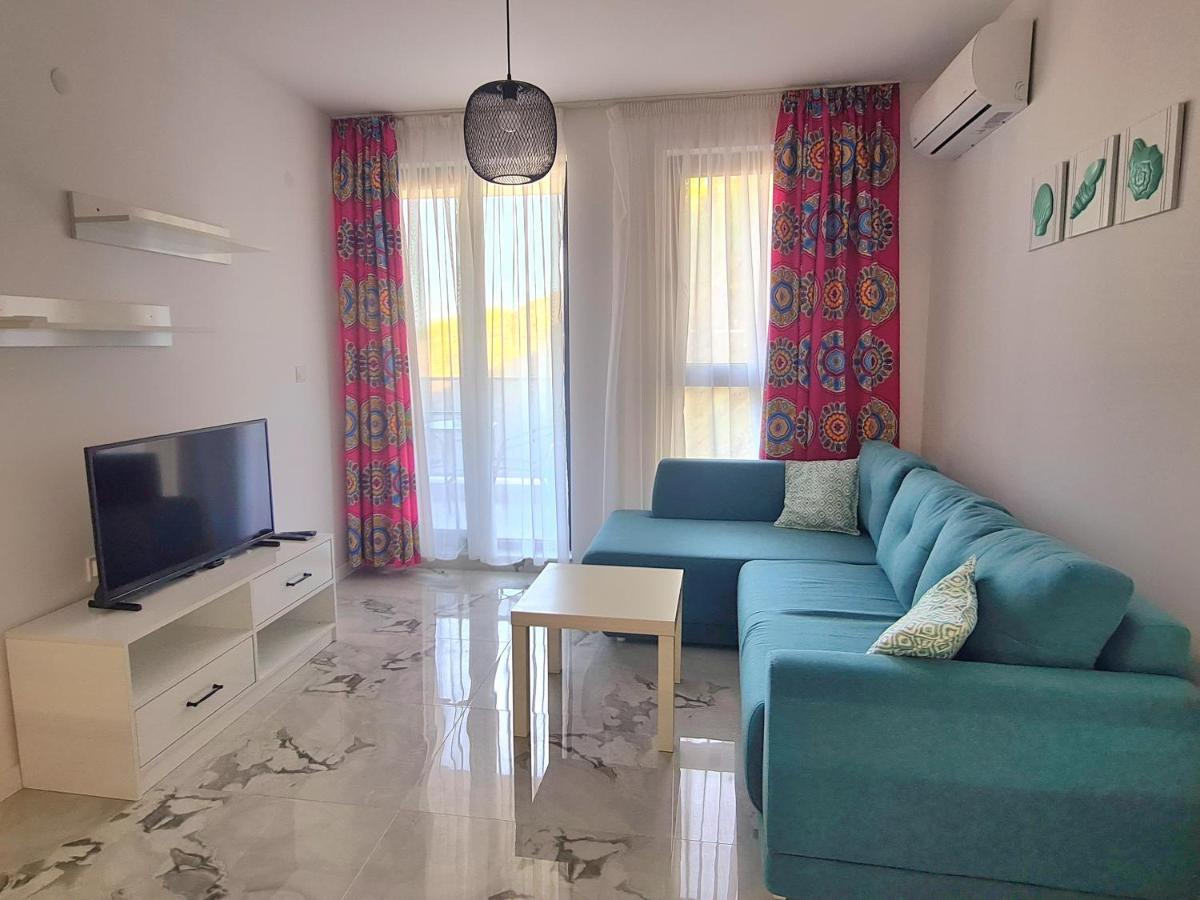 Dolphin Beach Apart Obzor Esterno foto