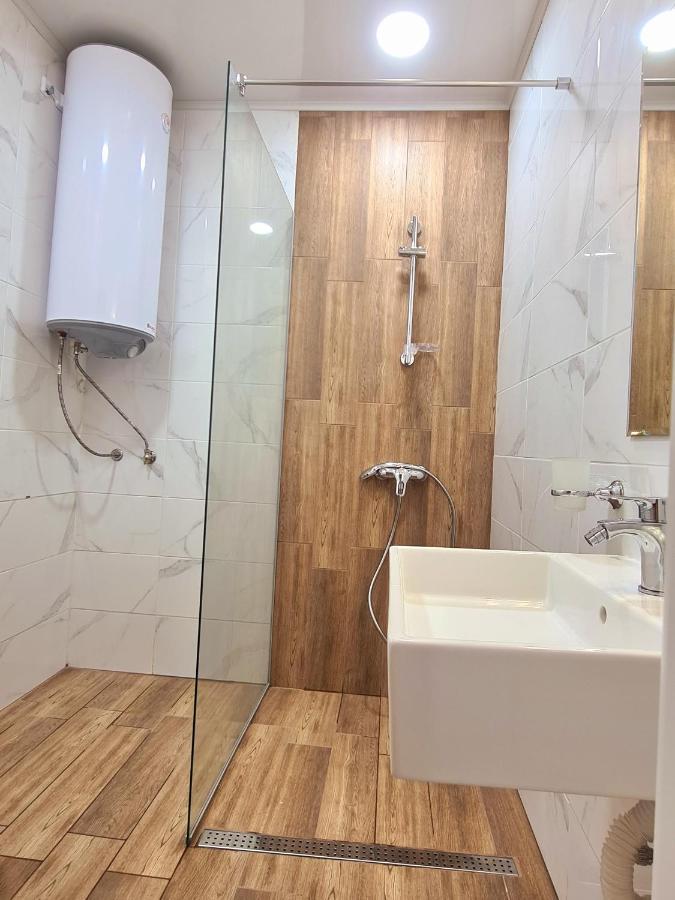 Dolphin Beach Apart Obzor Esterno foto